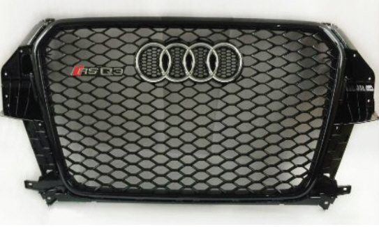 Audi Q3 prednja maska RSQ3 crna